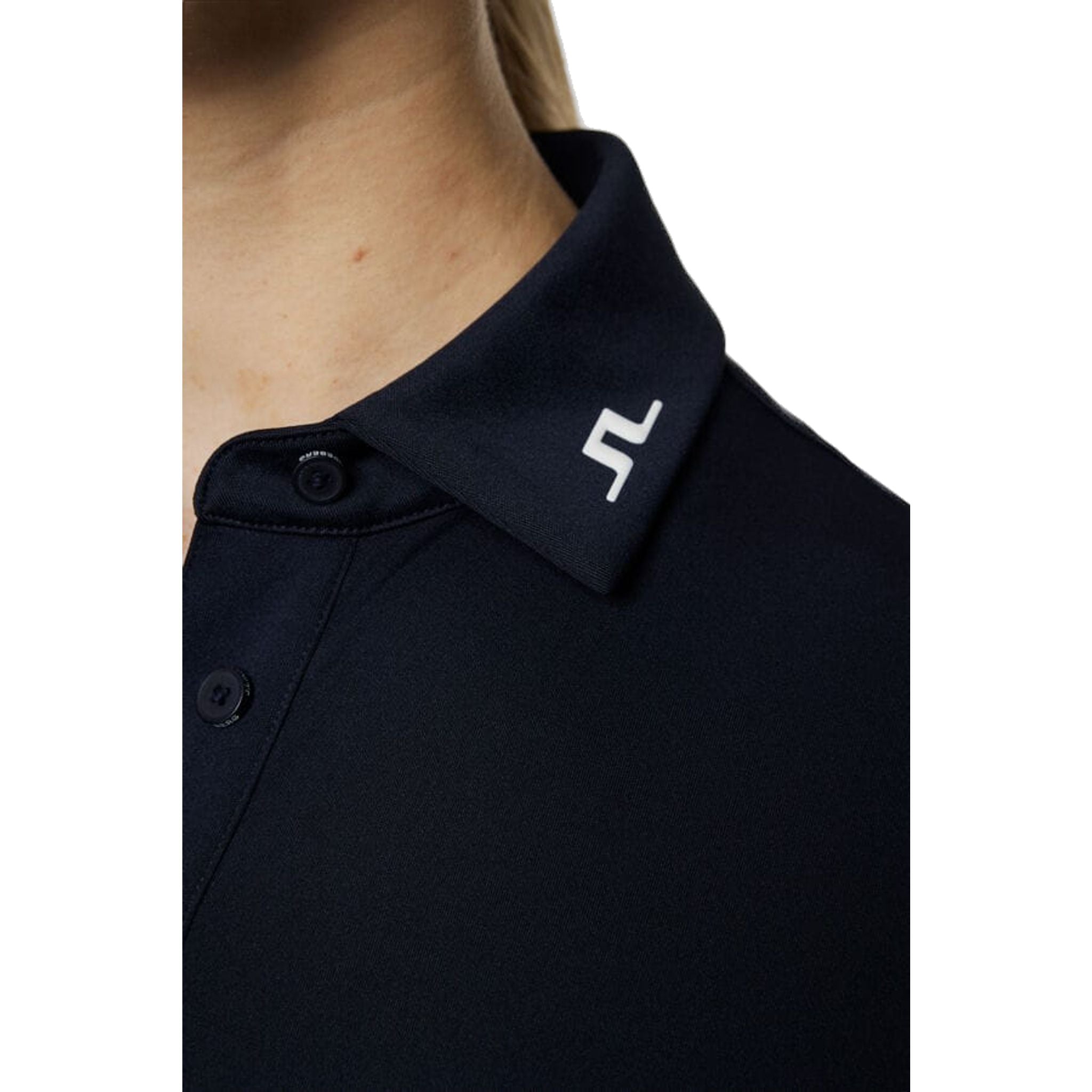 J. Lindeberg Janna obléká ženy